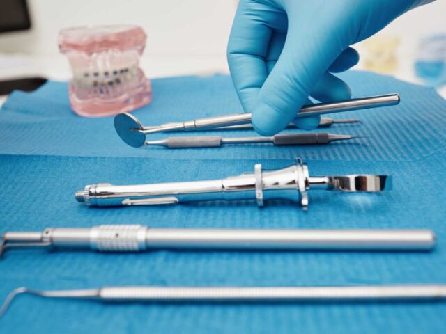set-metal-medical-equipment-tools-dental-care